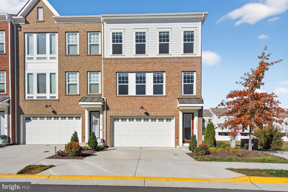 42986 Lost Farm Terrace, Leesburg, VA 20175 - photo 1