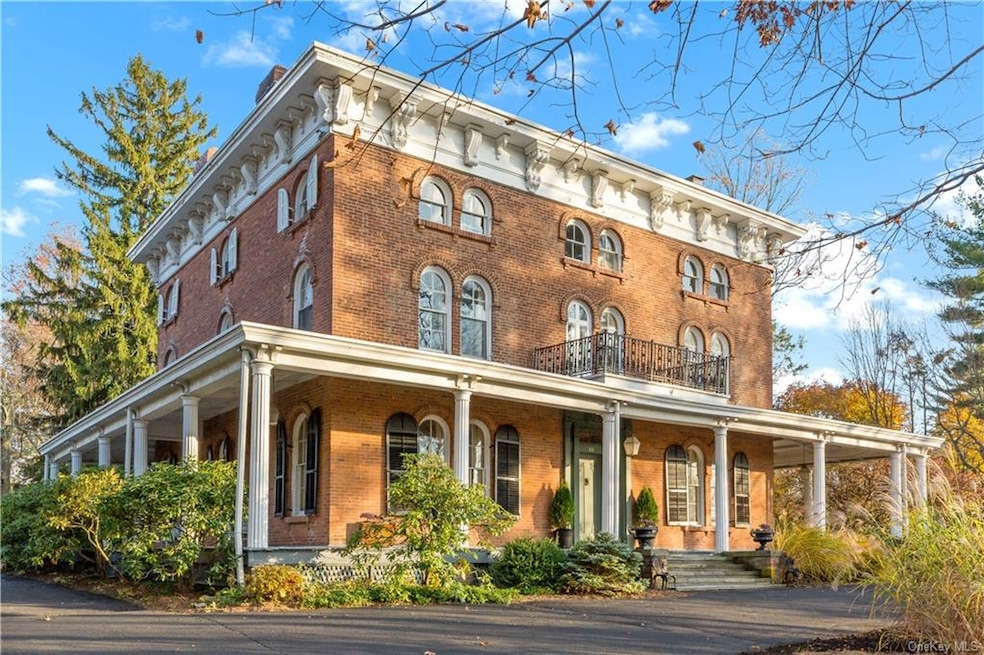 10 Robin Dr, Ossining, NY 10562 - photo 1