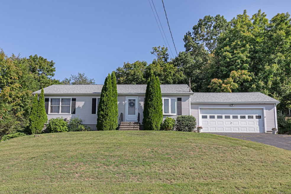 7 Paramount Dr, Seymour, CT 06483 - photo 1