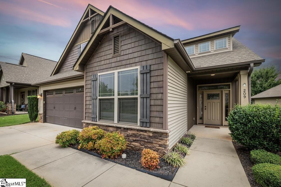 Under Contract $524,900