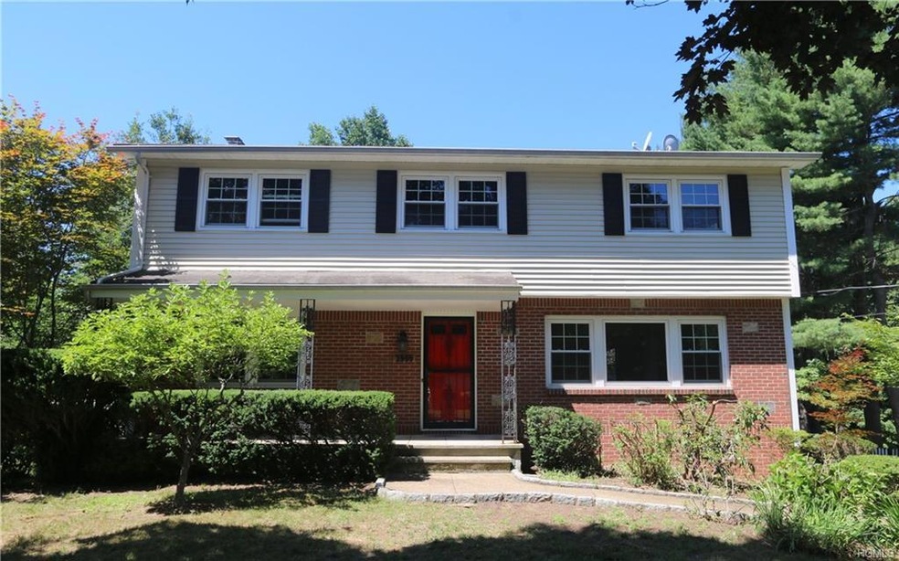 2999 Manor St, Yorktown Heights, NY 10598 - photo 1