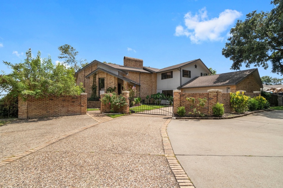 Sold • Co-Listing Agent