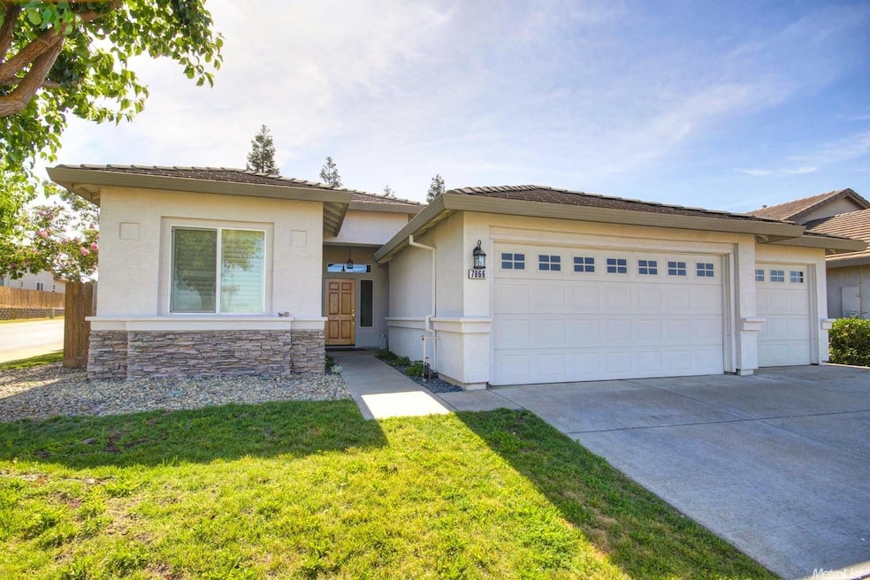 7866 Bothwell Dr, Sacramento, CA 95829 - photo 1