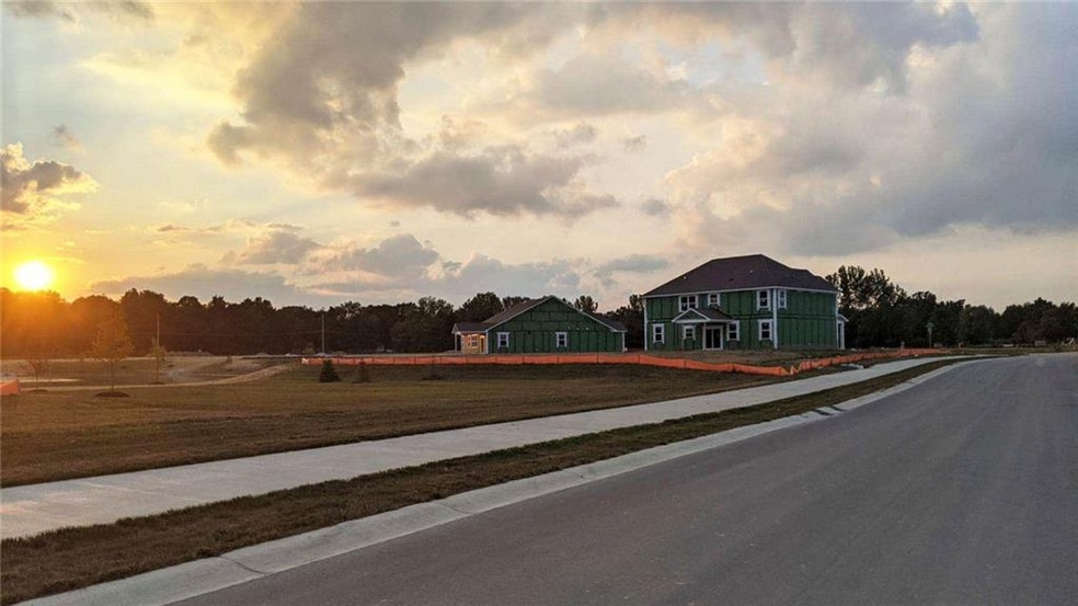 7793 Fairwood Blvd, Plainfield, IN 46168 - photo 1