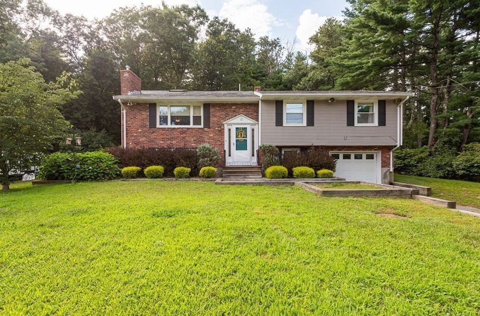 10 Howe St, Ipswich, MA 01938 - photo 1