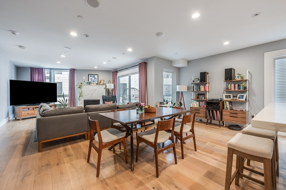 For Sale $1,049,000 • Co-Listing Agent