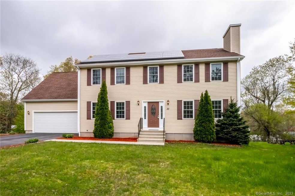 33 Croft Ct, Pawcatuck, CT 06379 - photo 1