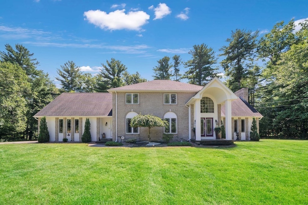 884 Poole St, Ludlow, MA 01056 - photo 1