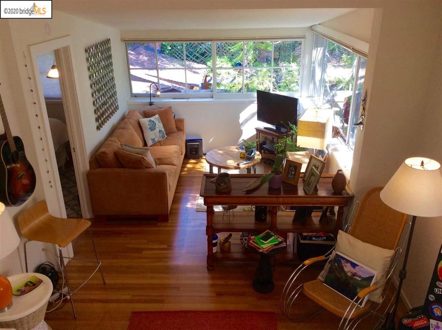 2611 Piedmont Ave unit 4, Berkeley, CA 94704 - photo 1