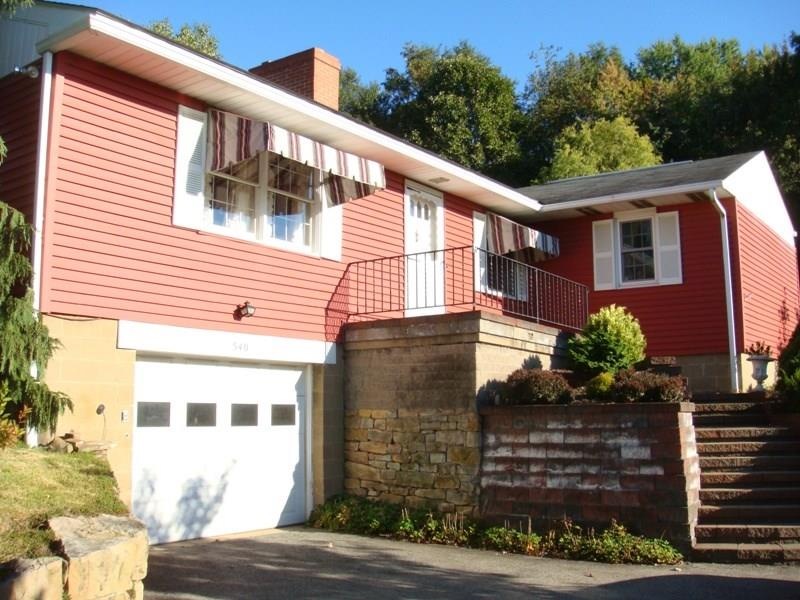 540 Carter Ave, Indiana, PA 15701 - photo 1