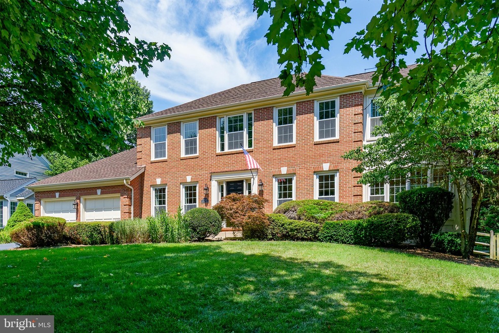 15428 Snowhill Ln, Centreville, VA 20120 - photo 1