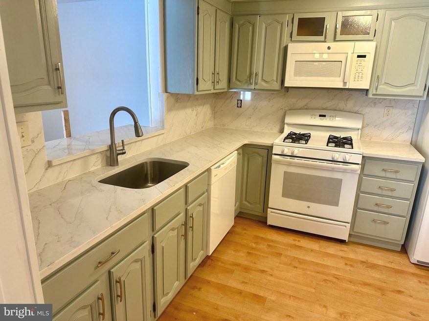 1202 Mountainview Dr unit 1202, Chesterbrook, PA 19087 - photo 1