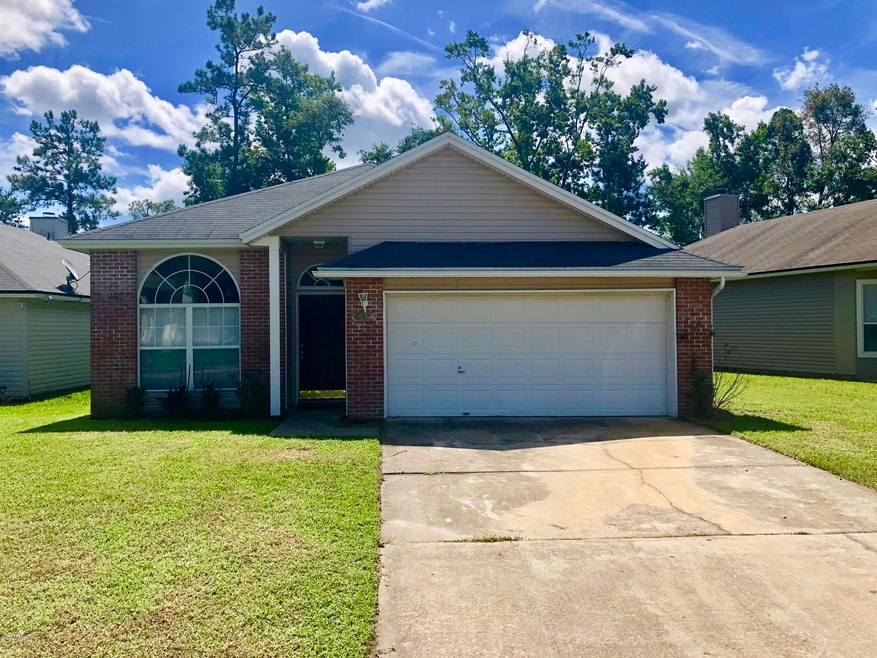 10429 Centerwood Ct, Jacksonville, FL 32218 - photo 1