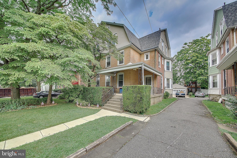 101 E Stewart Ave, Lansdowne, PA 19050 - photo 1