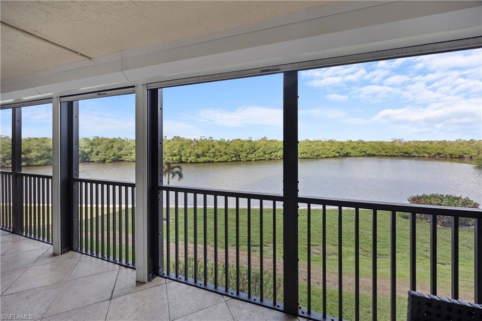 Vanderbilt Towers unit 103, Naples, FL 34108 - photo 1