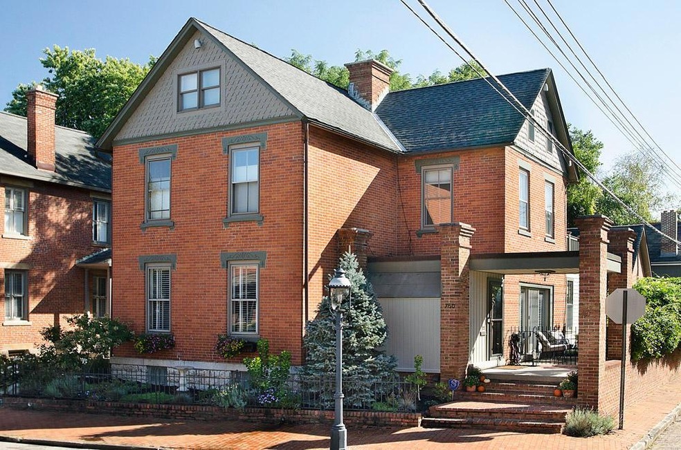 750 S. 6th St