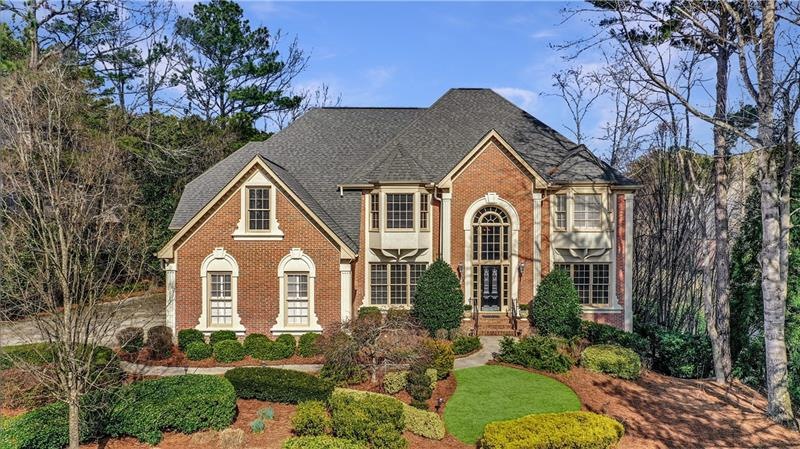 Stunning elegance in sought-after St. Ives Country