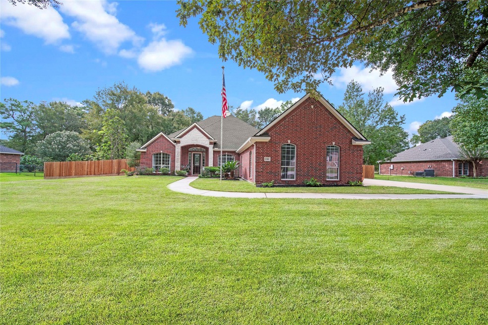 2318 Legends Peak Dr, Spring, TX 77386 - photo 1