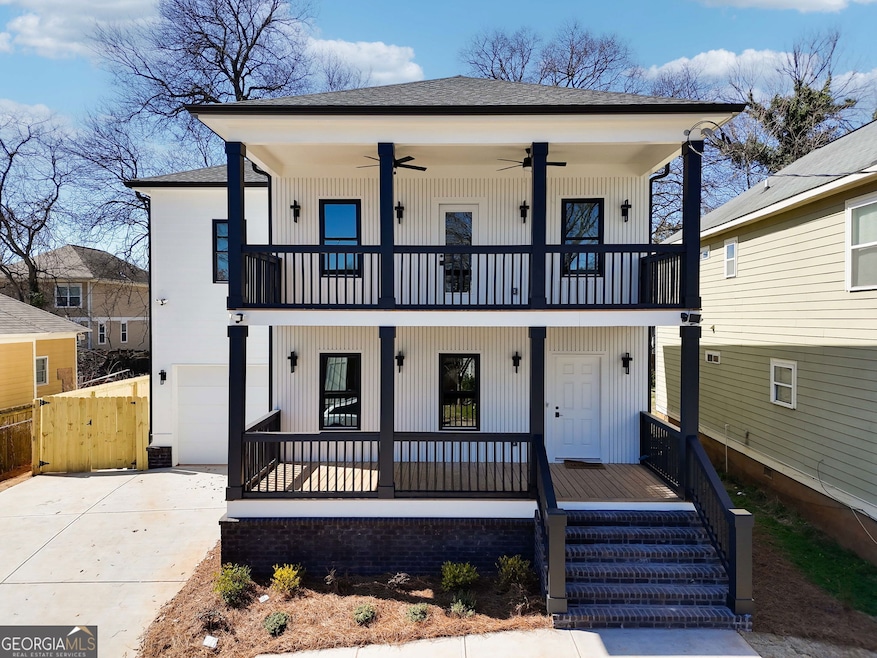 For Sale $595,000 • Co-Listing Agent