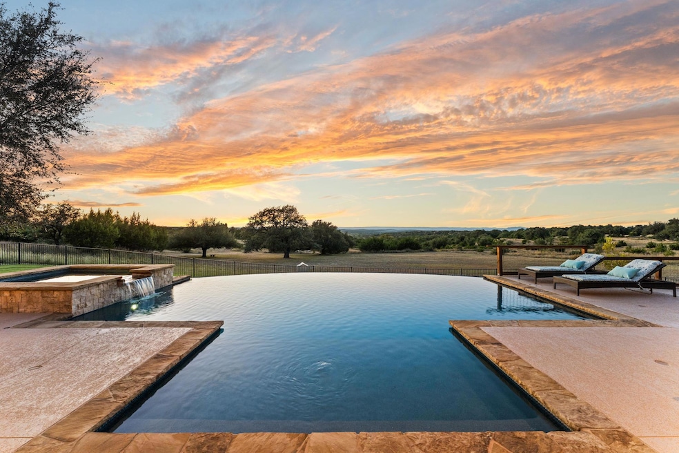 Under Contract $1,580,000