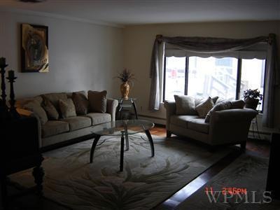 72 Shawnee Ave unit 26, Yonkers, NY 10710 - photo 1