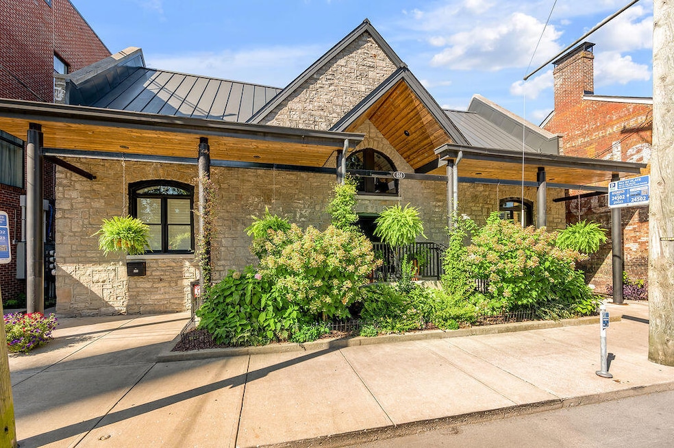 514 W Short St unit 102, Lexington, KY 40507 - photo 1