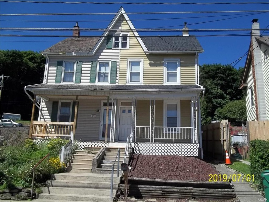 268 S Walnut St, Slatington, PA 18080 - photo 1