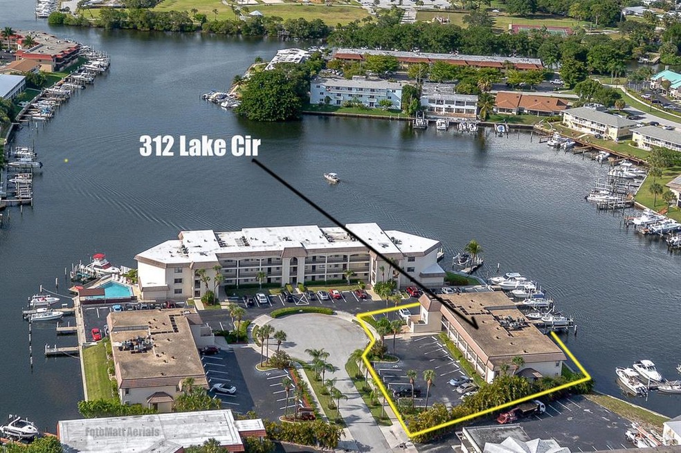 312 Lake Cir Unit 207 North-large-001-1-