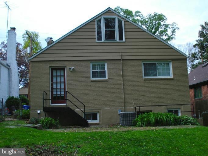 4410 Rosedale Ave, Bethesda, MD 20814 - photo 1