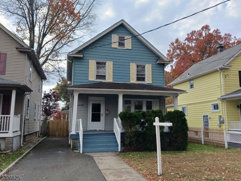 48 W Hazelwood Ave, Rahway, NJ 07065 - photo 1