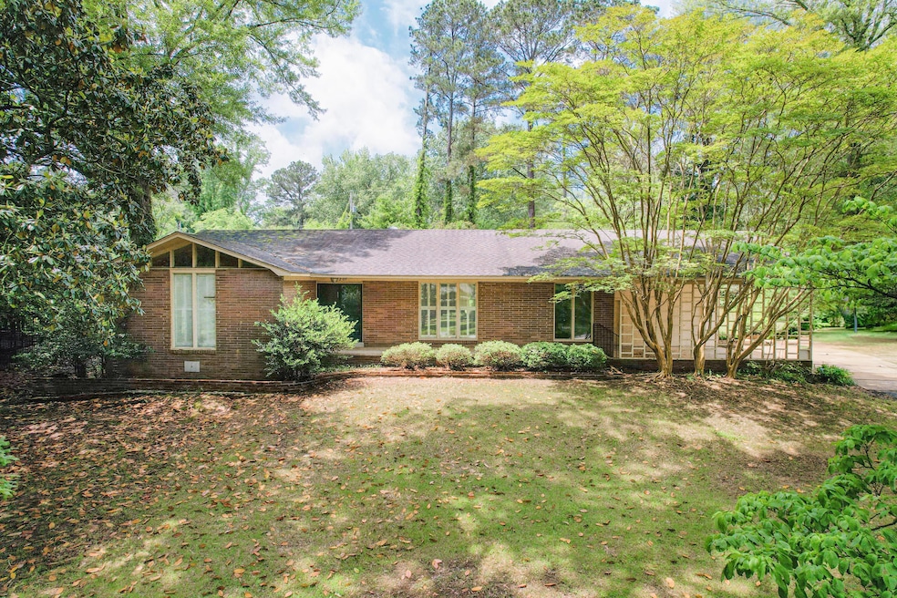 2207HickoryRd-26