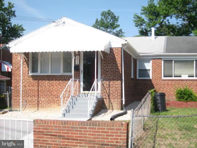 3513 Chadwick Ct, Temple Hills, MD 20748 - photo 1