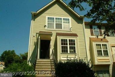 11445 Honeysuckle Ct unit 45, Upper Marlboro, MD 20774 - photo 1