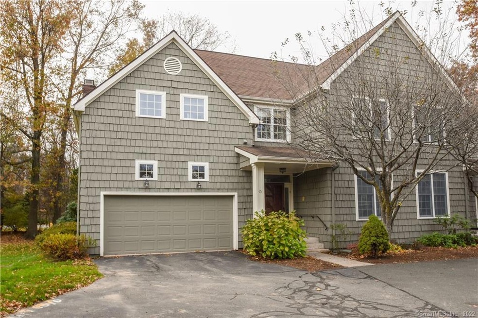 15 Harwich Ln, West Hartford, CT 06117 - photo 1