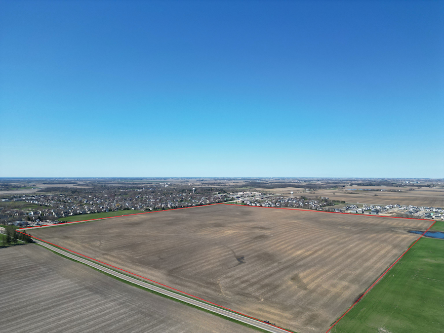 608 Hoyt Dr, Elburn, IL 60119 - photo 1