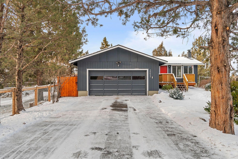 20633 Weatherby Ct, Bend, OR 97701 - photo 1