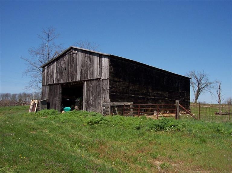 1012 Cole Rd, Harrodsburg, KY 40330 - photo 1