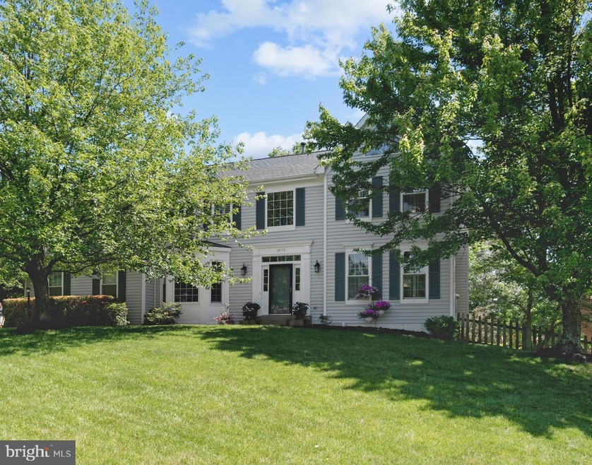 3679 Thomasson Crossing Dr, Triangle, VA 22172 - photo 1