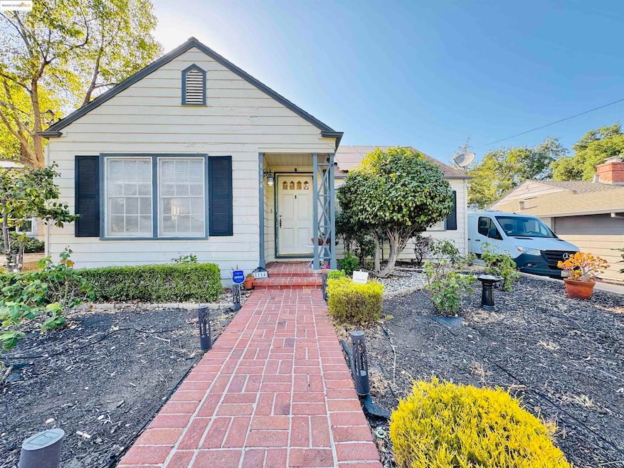 1114 C St, Antioch, CA 94509 - photo 1