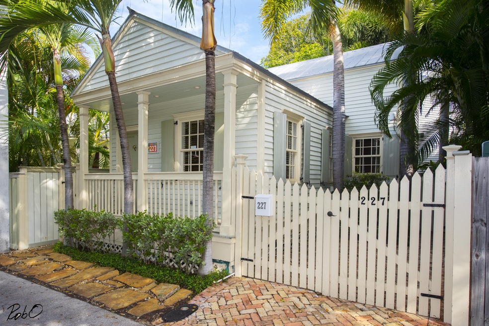 Curb Appeal!