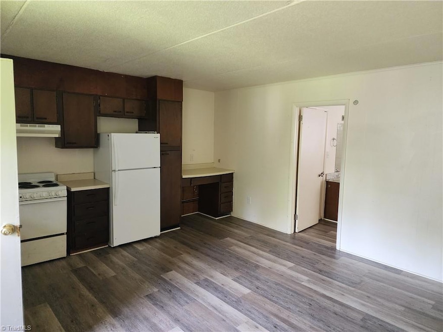 For Rent $580/month