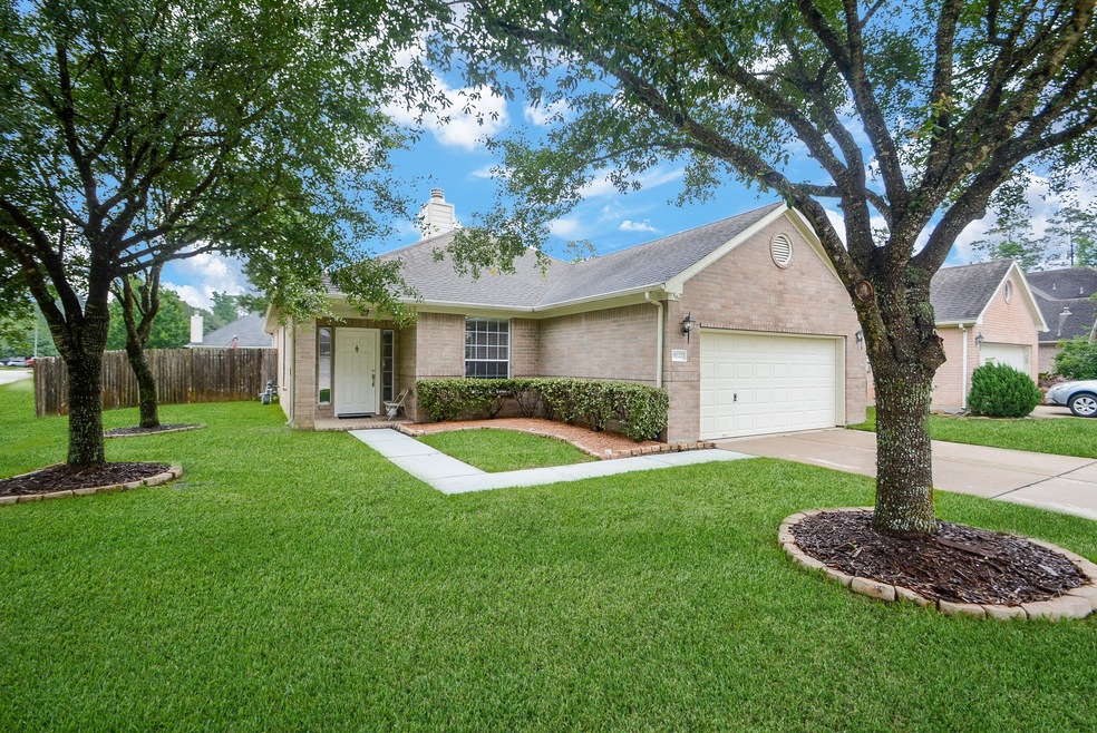 9222 E Lakeside Dr, Magnolia, TX 77354 - photo 1