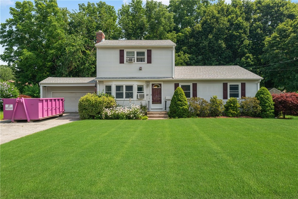 Welcome to 41 Meadowcrest Dr.