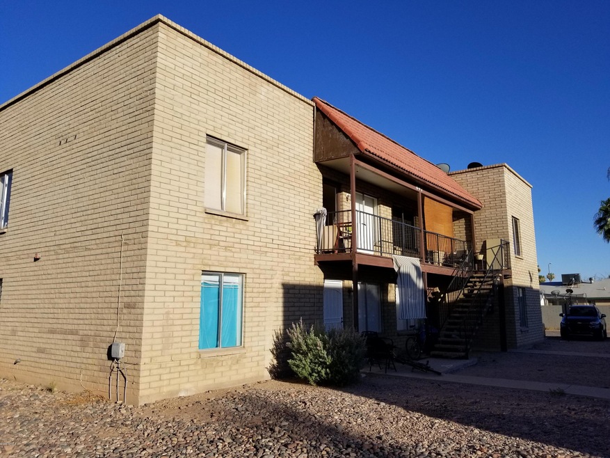 847 W Ray Rd, Chandler, AZ 85225 - photo 1