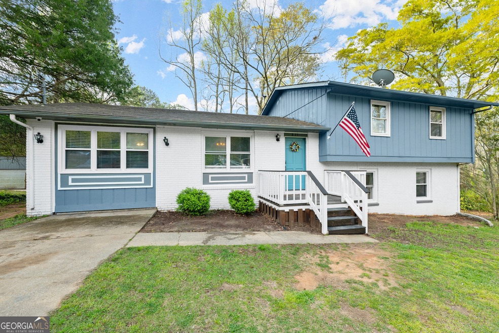 835 Academy Dr, Elberton, GA 30635 - photo 1