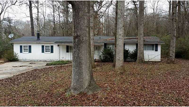 Exterior Front. Nice size ranch on level  lot surr