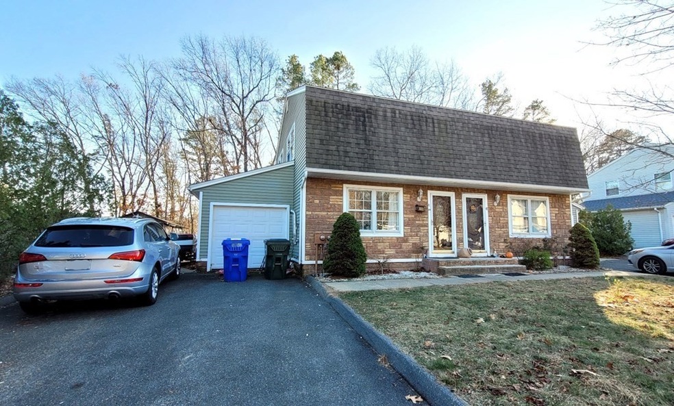 49 Kamuda St unit 49, Indian Orchard, MA 01151 - photo 1