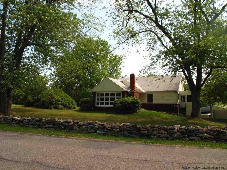 270 Perkinsville Rd, Highland, NY 12528 - photo 1