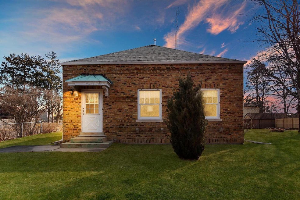 1601 Sheridan Rd, Kenosha, WI - 19