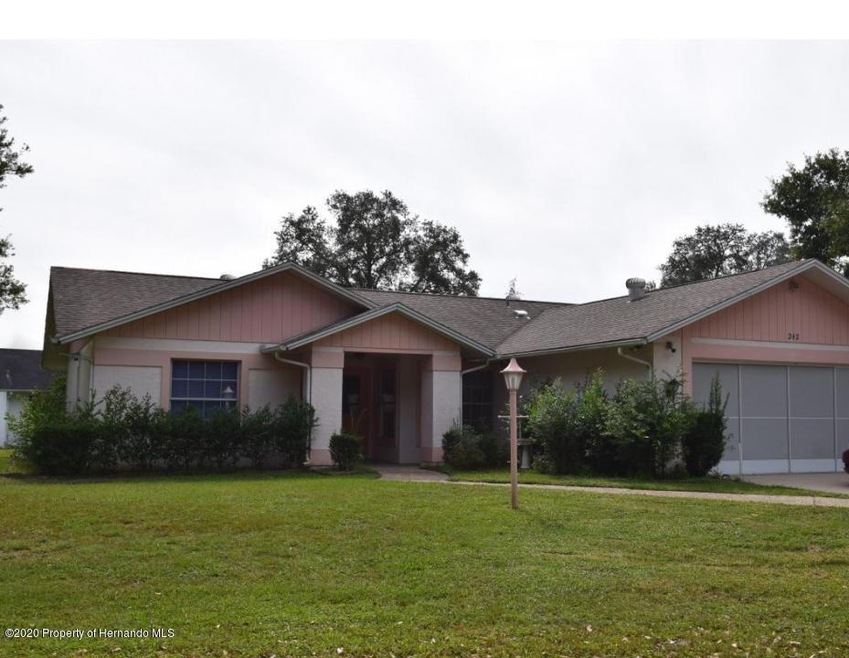 242 W Pentstemon Ct, Beverly Hills, FL 34465 - photo 1